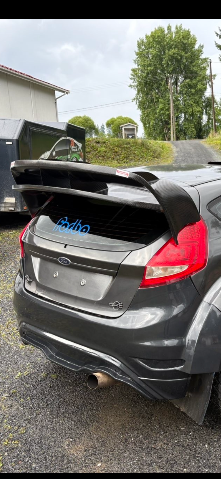 TAKALUUKKU- Ford Fiesta mk7